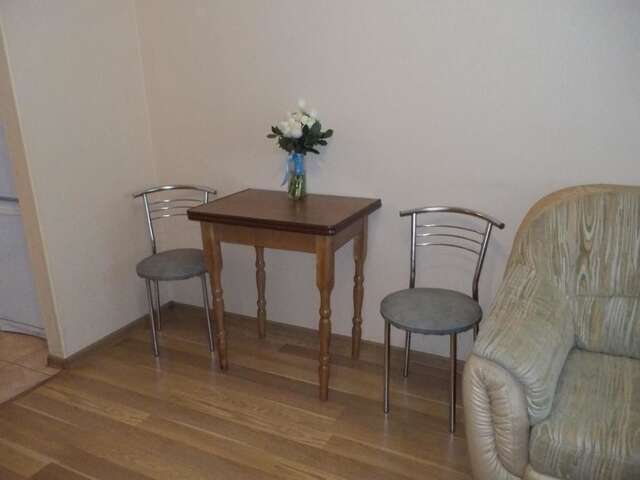 Апартаменты Apartments Kombinatna Street Киев-6